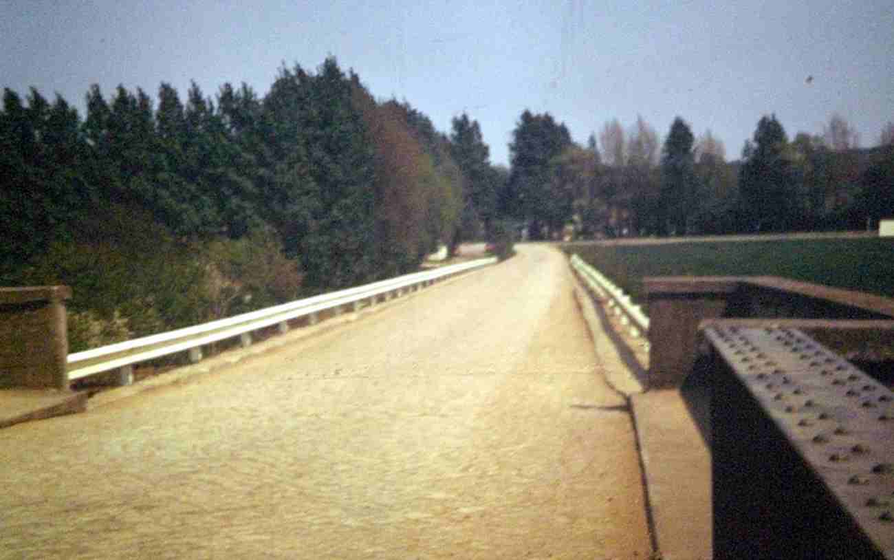 1973 Blick von Eisenbahnbruecke