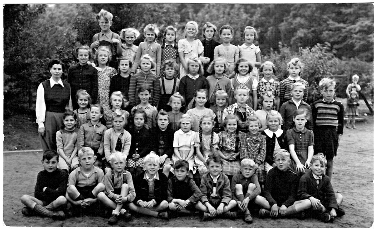 1953 Volksschule Menzel